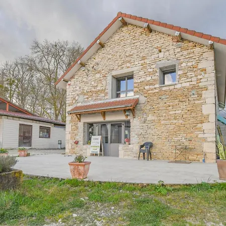 Feriehus Les Demeures D'ines Foucheres